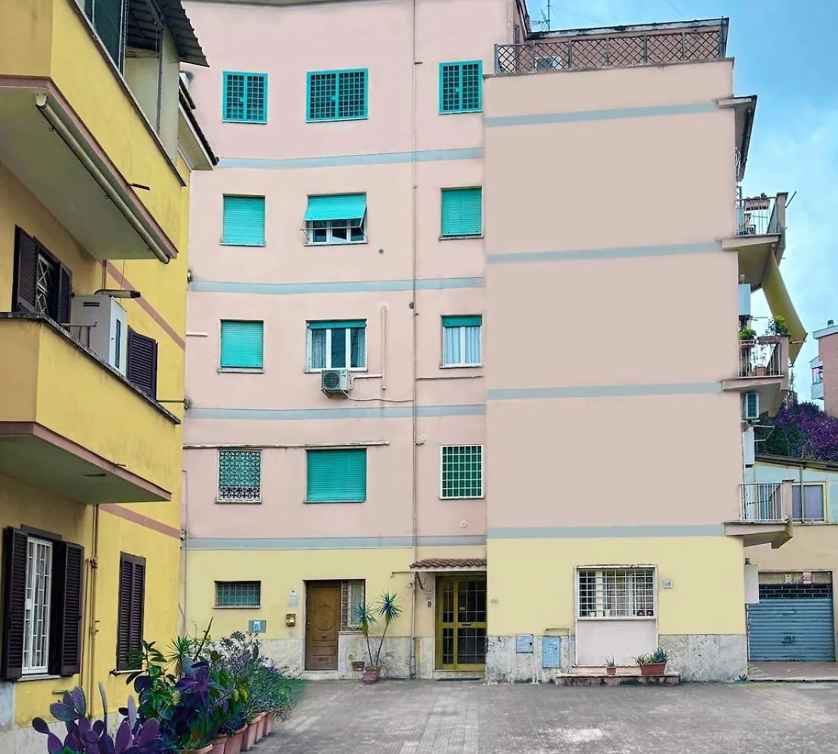 Metro Battistini- D'Alessandro Holiday Home Rome Apartment