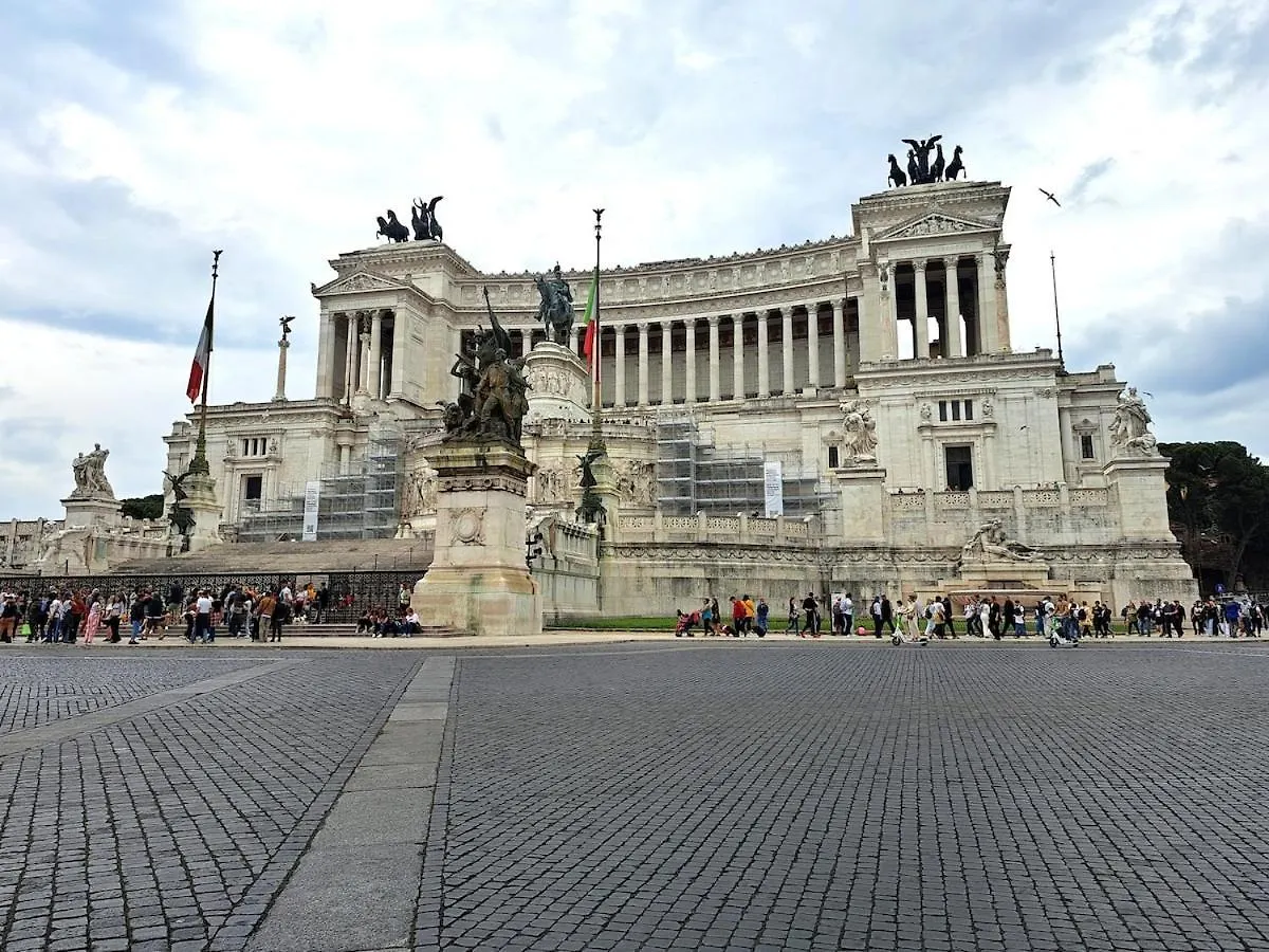 Apartment Metro Battistini- D'Alessandro Holiday Home Rome